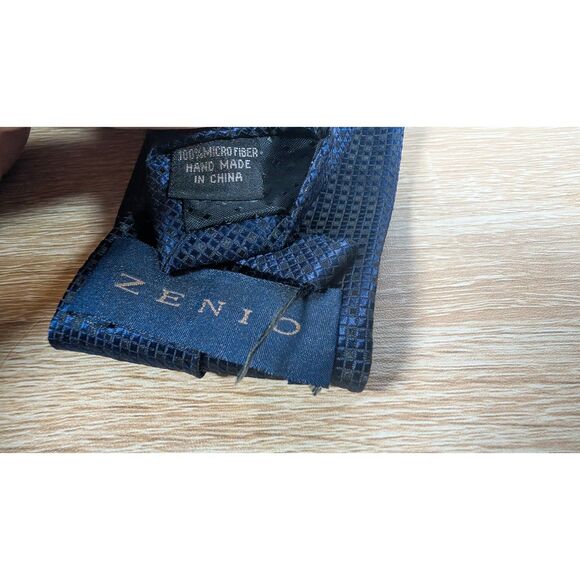 Zenio Navy Blue Textured Microfiber Tie Men’s 3” Handmade Necktie - Picture 3 of 3